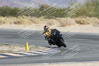 media/Nov-16-2025-Race Pace (Sun) [[8c5fa54630]]/Non Verified Riders (1st 20 Minutes)/2-Turn 10 (1010am)/